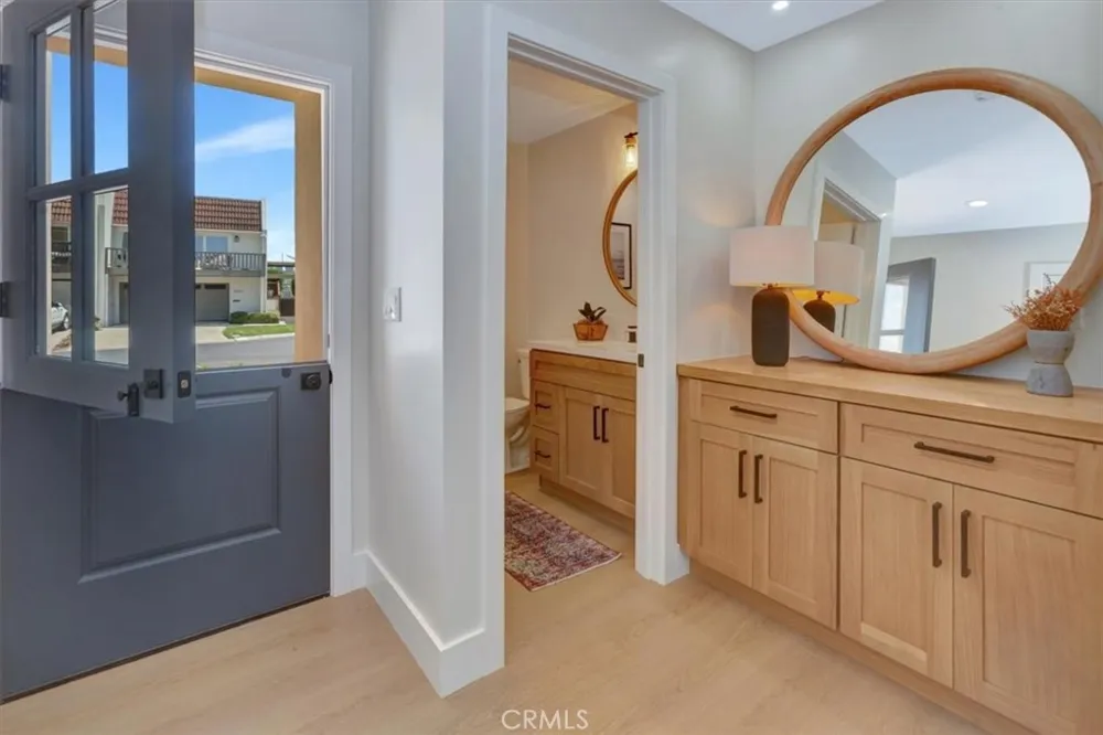 2005 Barranca Newport Beach, CA 92660