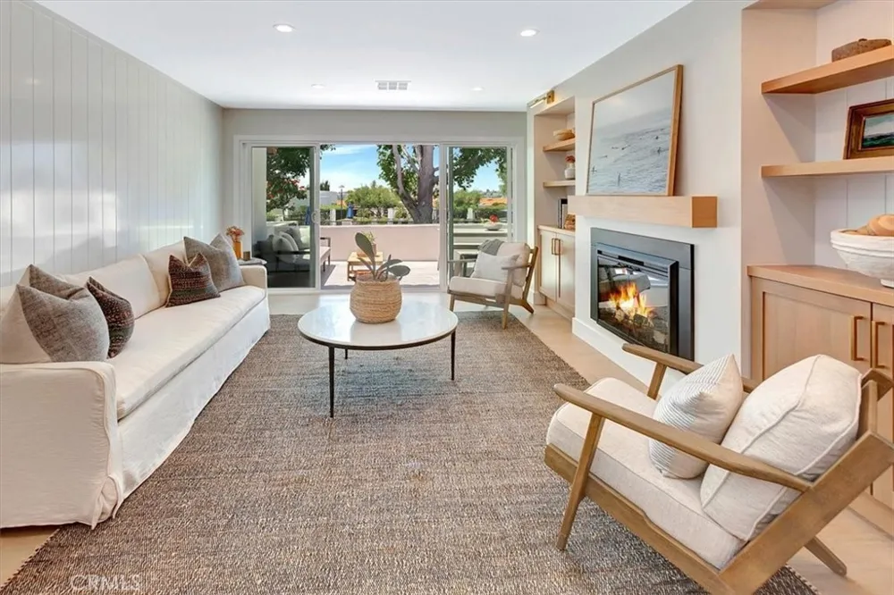 2005 Barranca Newport Beach, CA 92660