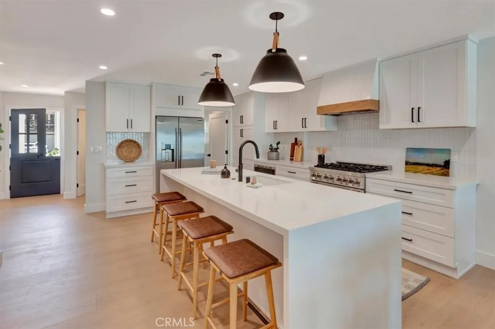 2005 Barranca Newport Beach, CA 92660