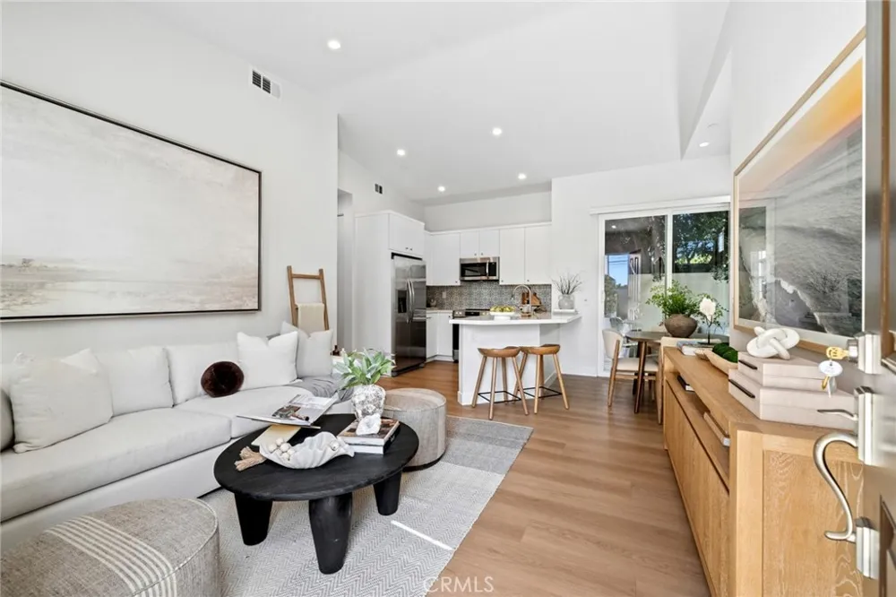 376 Hamilton St #B103 Costa Mesa, CA 92627