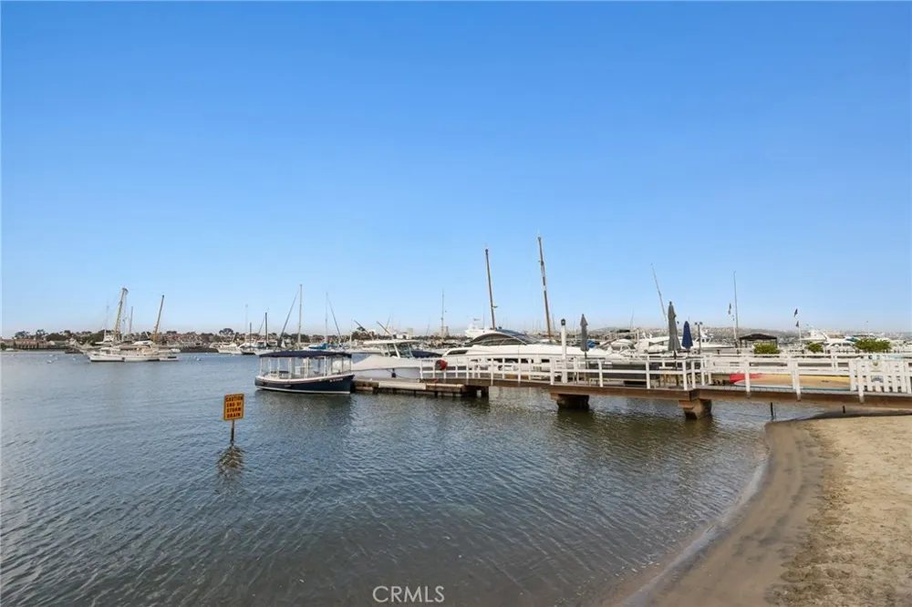 218 E Balboa #1/2 Newport Beach, CA 92661