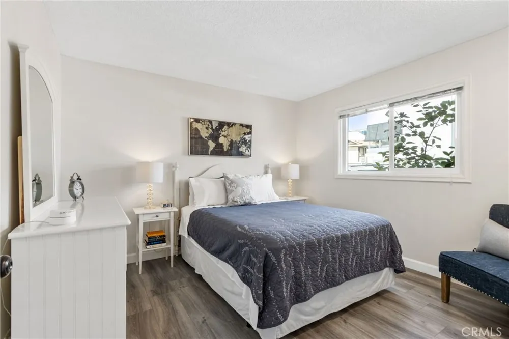 218 E Balboa #1/2 Newport Beach, CA 92661