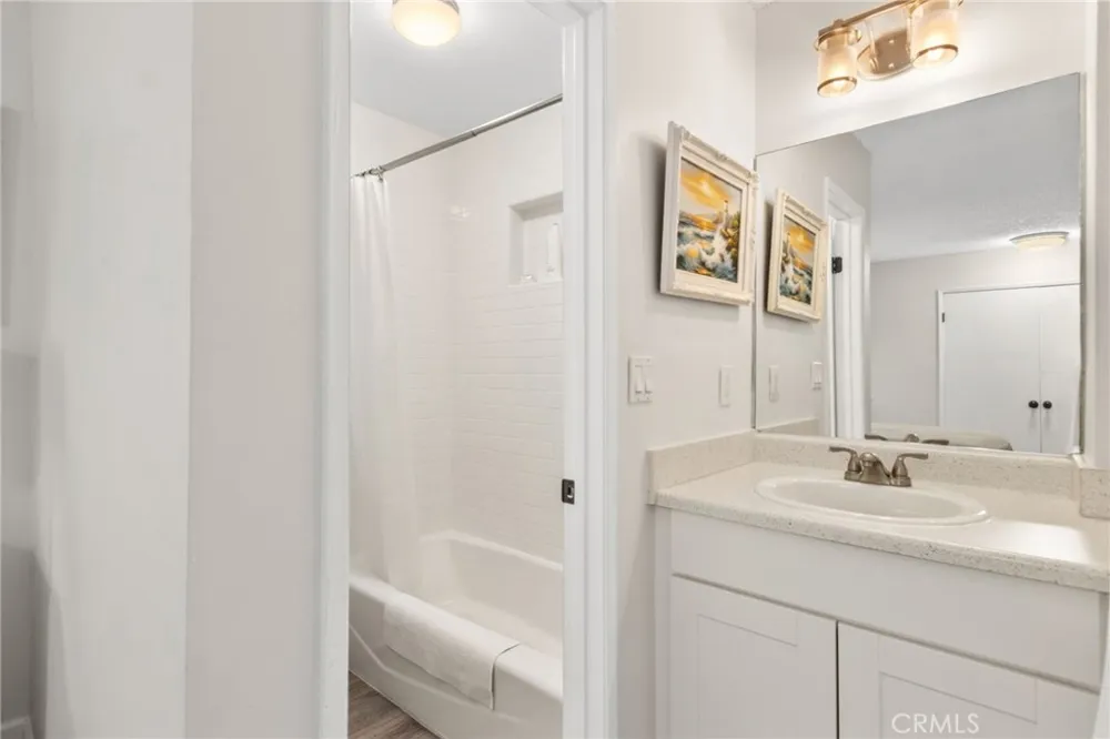 218 E Balboa #1/2 Newport Beach, CA 92661