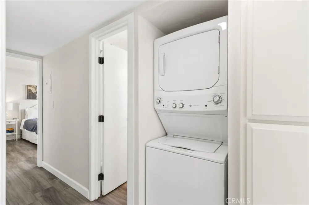 218 E Balboa #1/2 Newport Beach, CA 92661