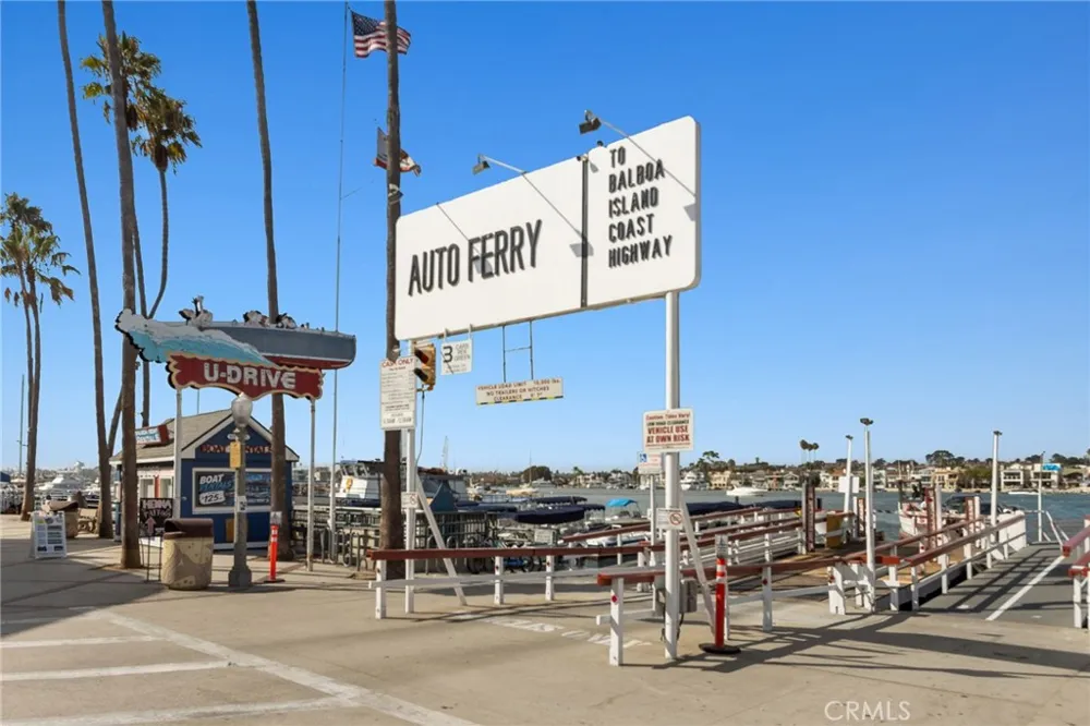 218 E Balboa #1/2 Newport Beach, CA 92661