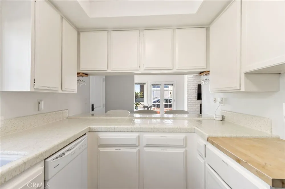 218 E Balboa #1/2 Newport Beach, CA 92661