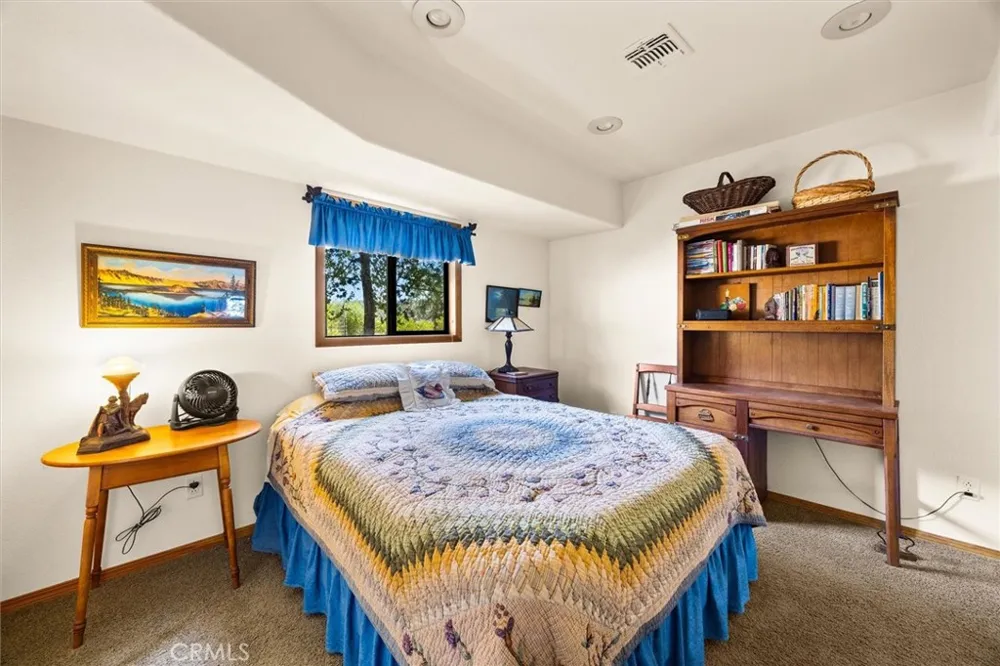 7172 Town Creek Paso Robles, CA 93446