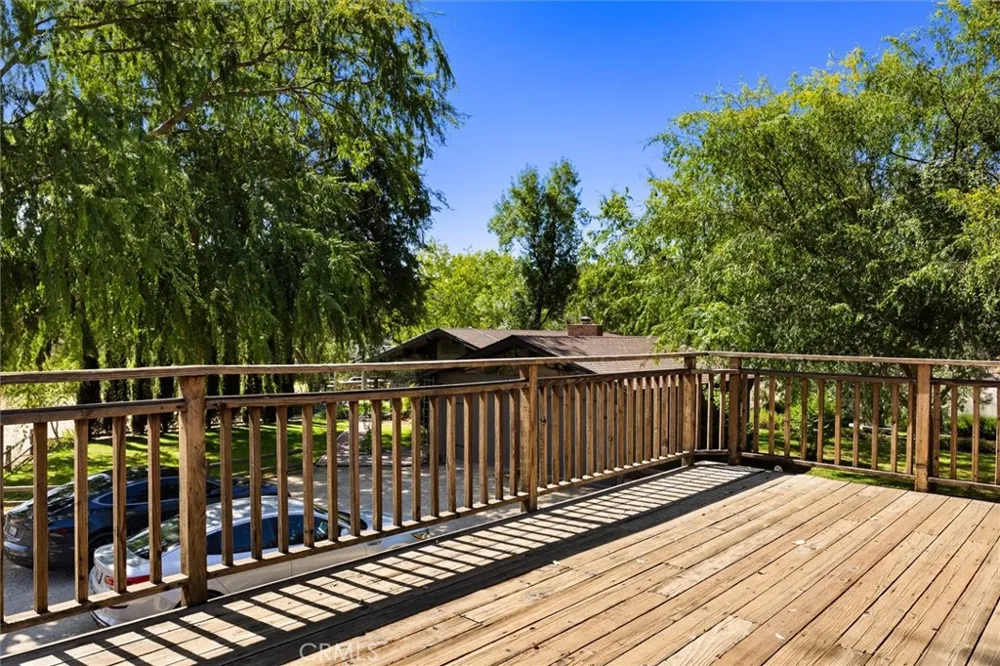 7172 Town Creek Paso Robles, CA 93446