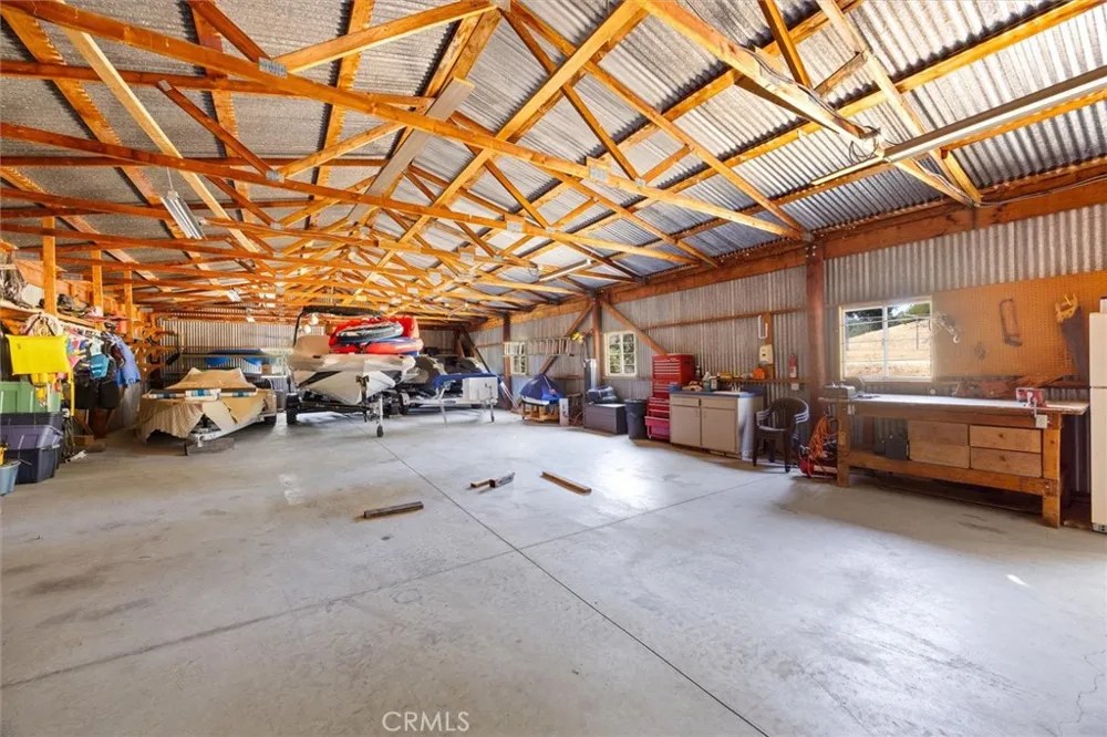 7172 Town Creek Paso Robles, CA 93446