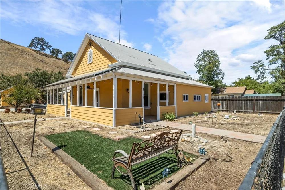 1501 K STREET San Miguel, CA 93451