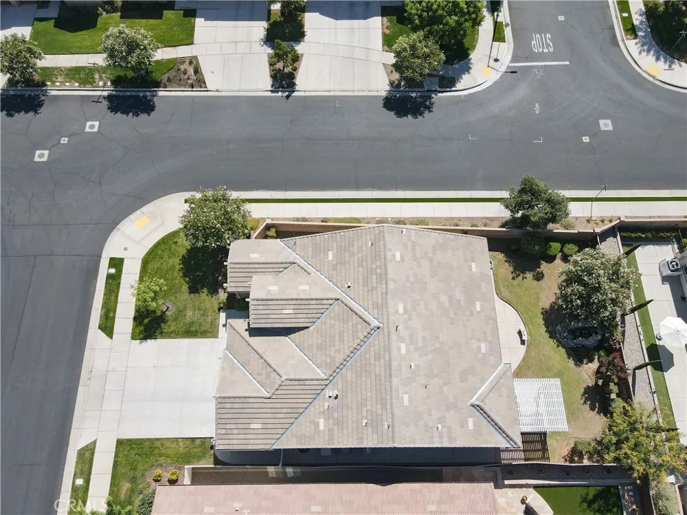 9809 Naples Bakersfield, CA 93306