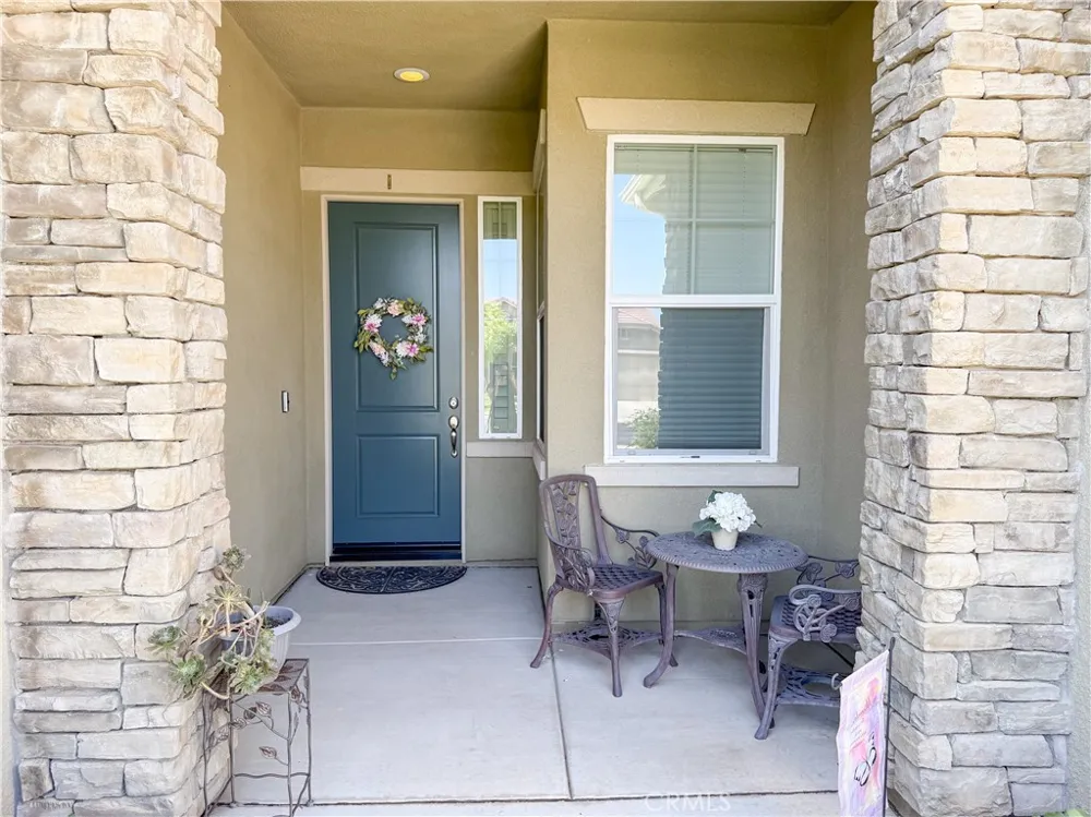9809 Naples Bakersfield, CA 93306