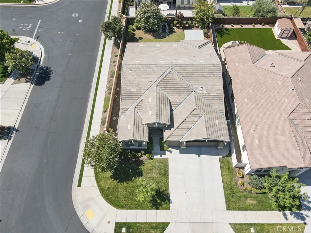 9809 Naples Bakersfield, CA 93306