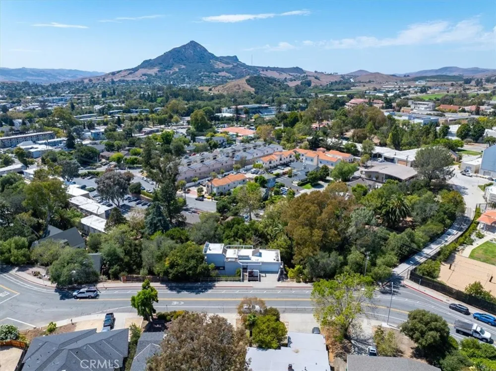 31 Hathway Avenue San Luis Obispo, CA 93405