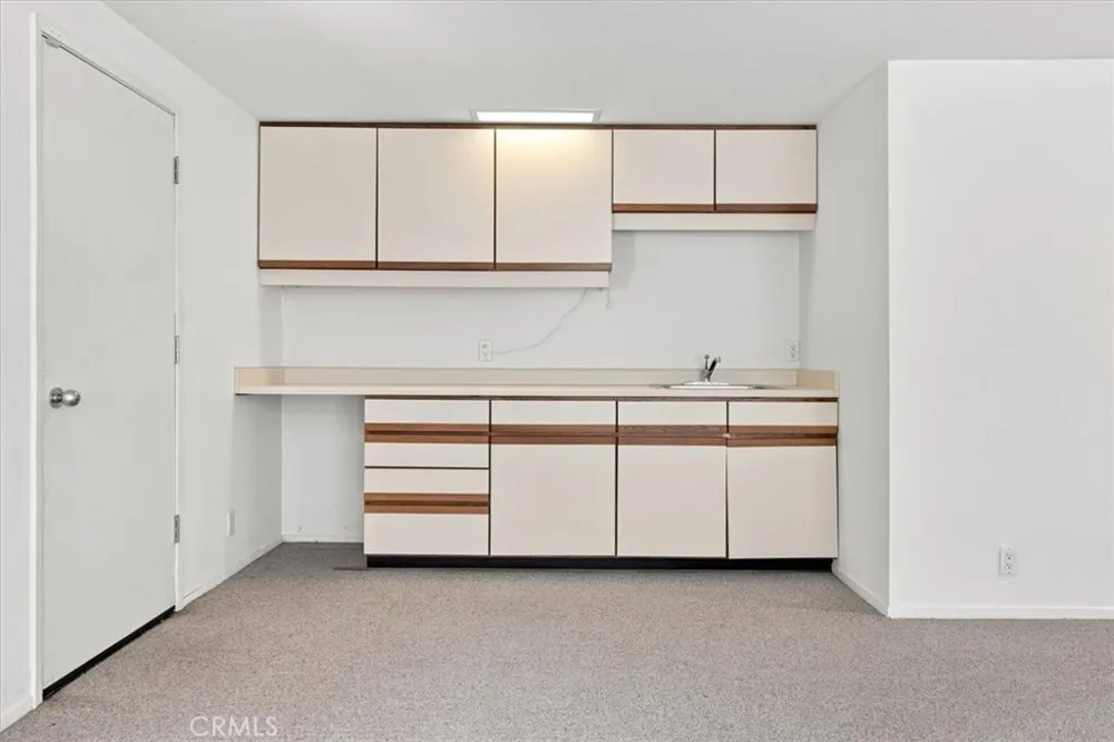 31 Hathway Avenue San Luis Obispo, CA 93405