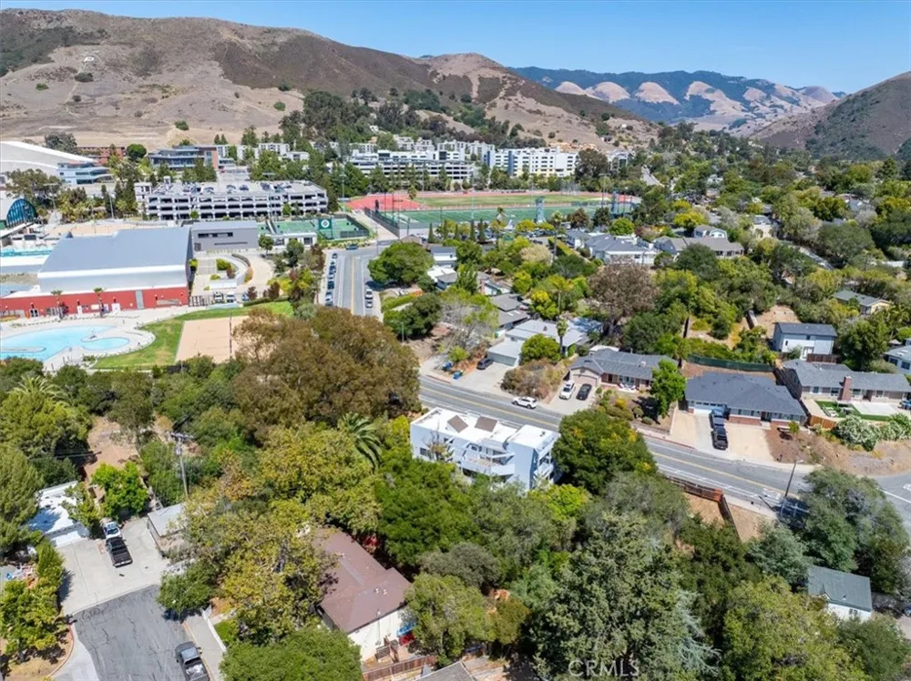 31 Hathway Avenue San Luis Obispo, CA 93405