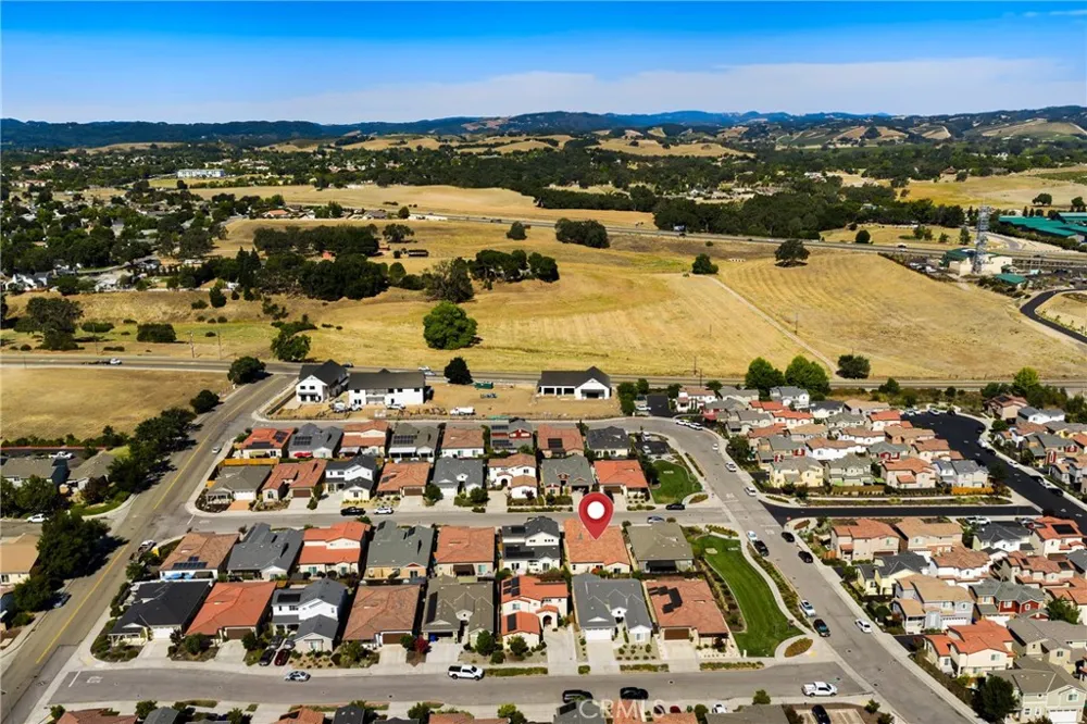 275 Waterfall Road Templeton, CA 93465
