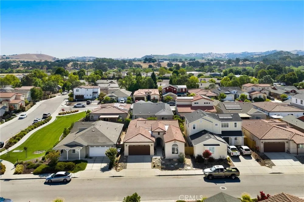 275 Waterfall Road Templeton, CA 93465