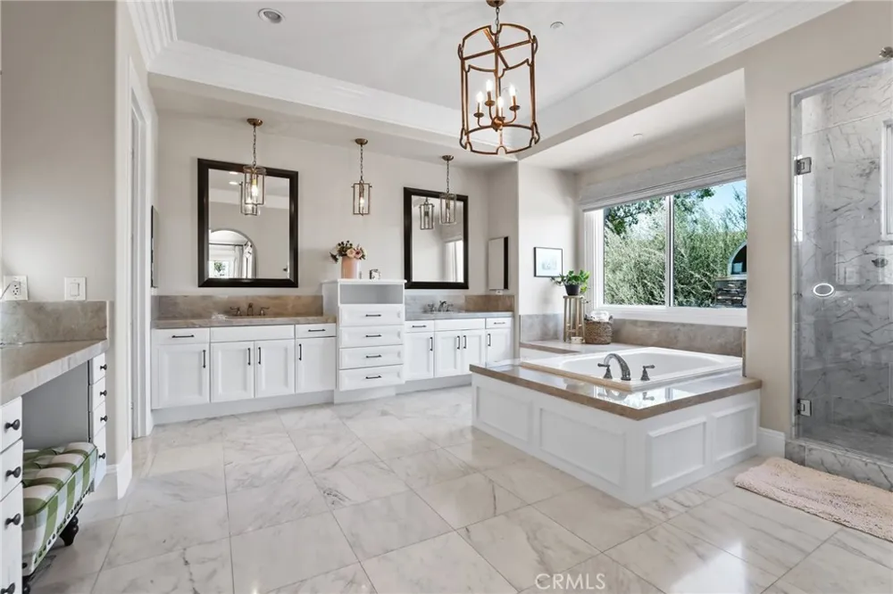 2 Havenhurst Drive Coto de Caza, CA 92679