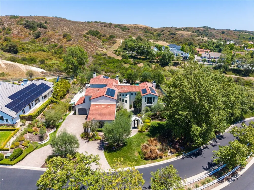 2 Havenhurst Drive Coto de Caza, CA 92679