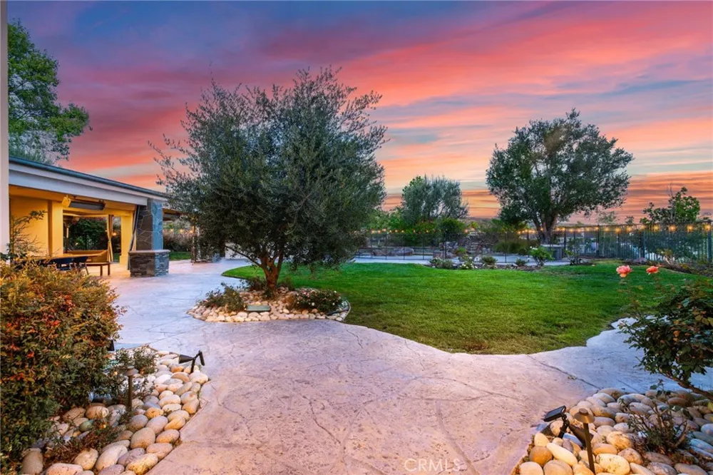 2 Havenhurst Drive Coto de Caza, CA 92679