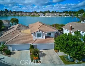 70 Fairlake
