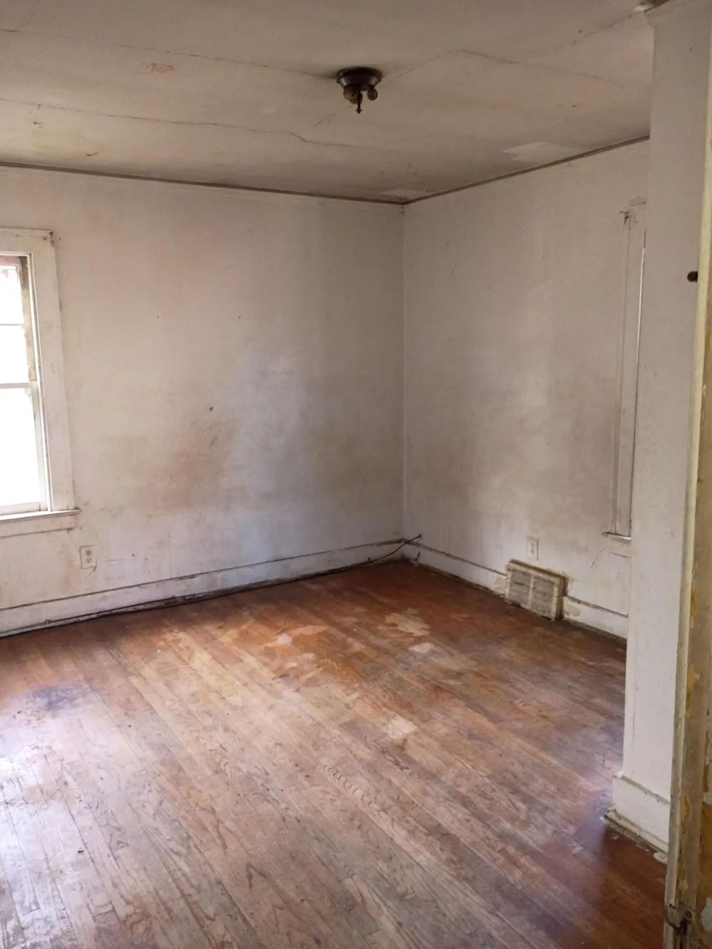 3317 Waverly Detroit, MI 48238