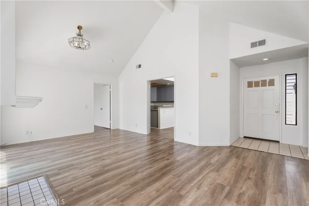 21605 Fernbrook Mission Viejo, CA 92692