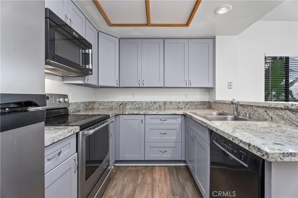 21605 Fernbrook Mission Viejo, CA 92692