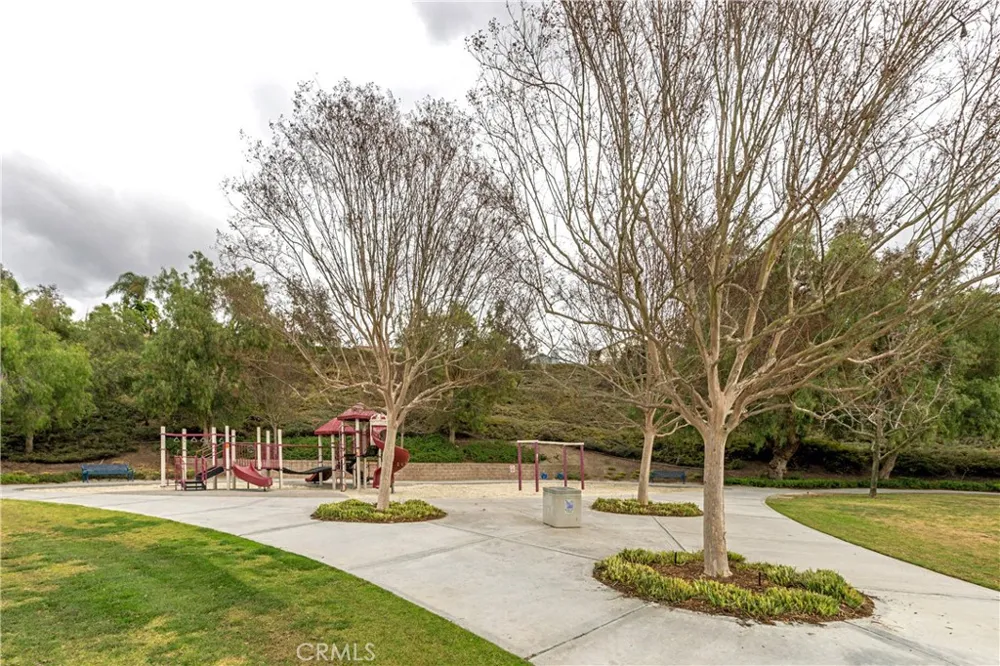 21605 Fernbrook Mission Viejo, CA 92692