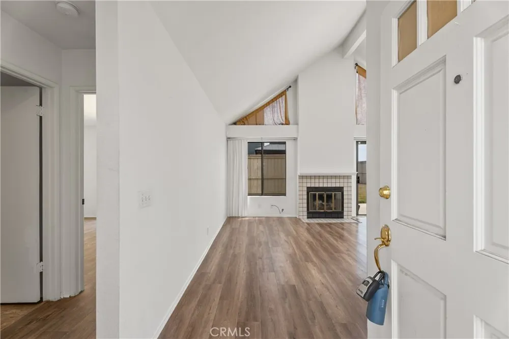 21605 Fernbrook Mission Viejo, CA 92692