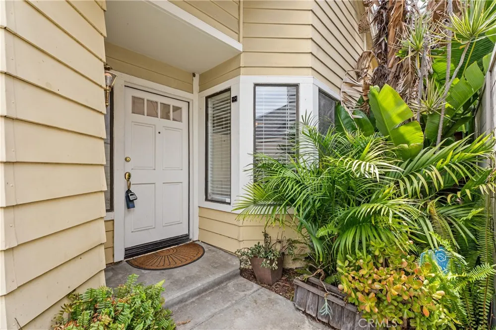 21605 Fernbrook Mission Viejo, CA 92692