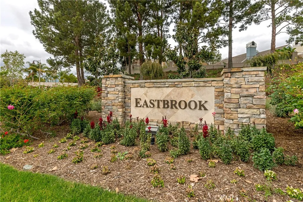 21605 Fernbrook Mission Viejo, CA 92692