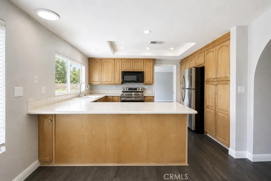 9168 Nadine River Circle Fountain Valley, CA 92708