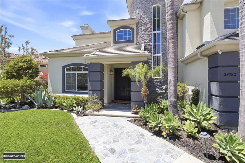 28382 Calle Pinon San Juan Capistrano, CA 92675