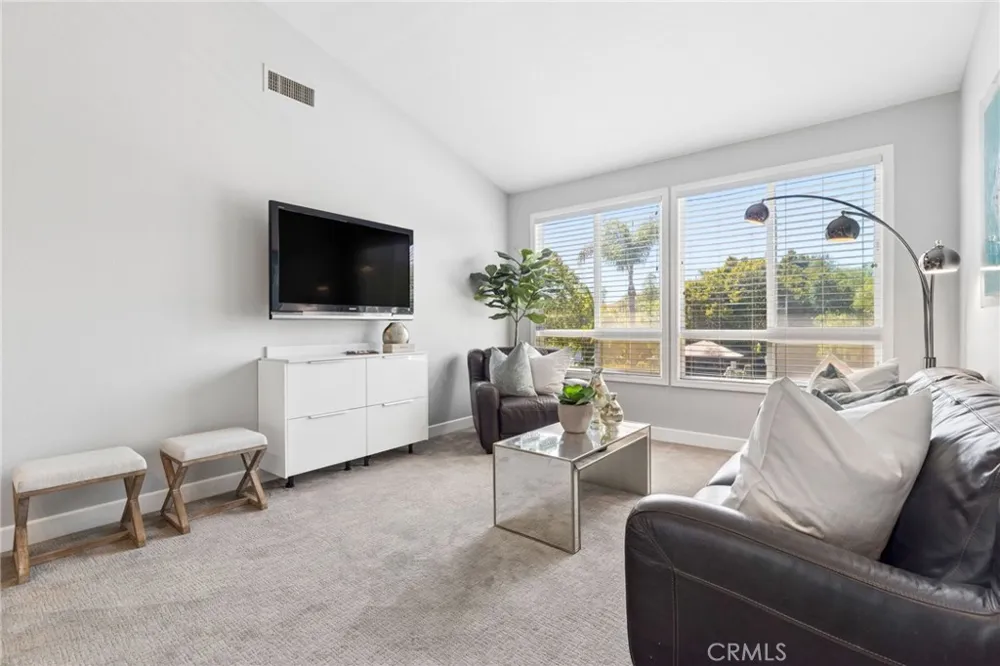 28382 Calle Pinon San Juan Capistrano, CA 92675