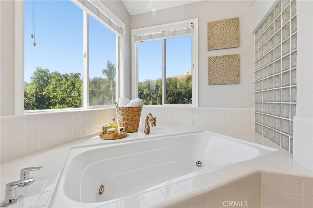 28382 Calle Pinon San Juan Capistrano, CA 92675
