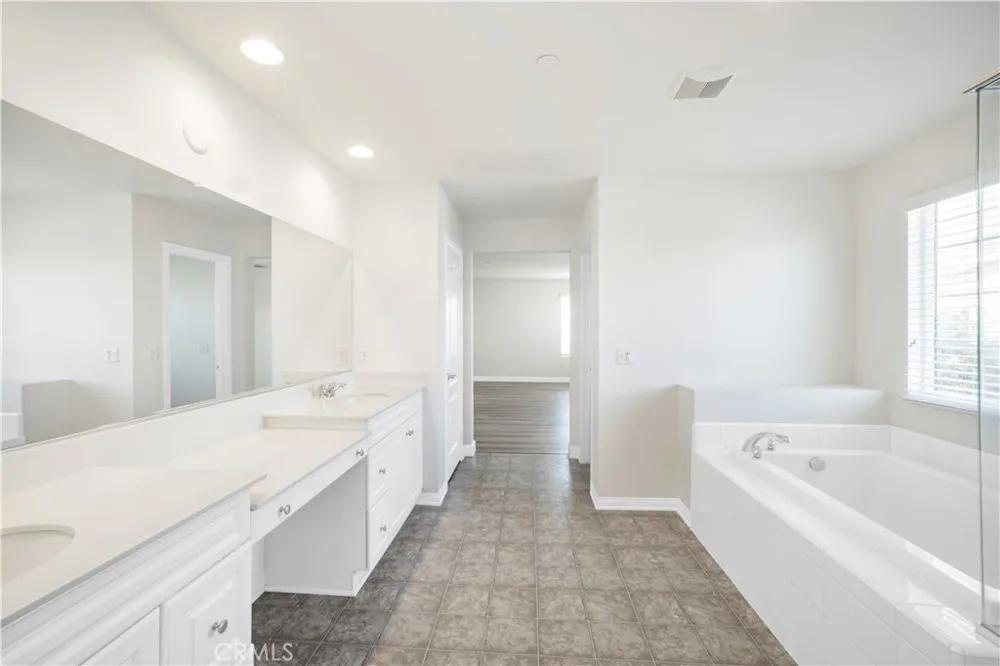 7682 Rotunda Court Riverside, CA 92507