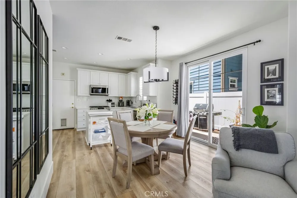 24 Thorp Spring Ladera Ranch, CA 92694