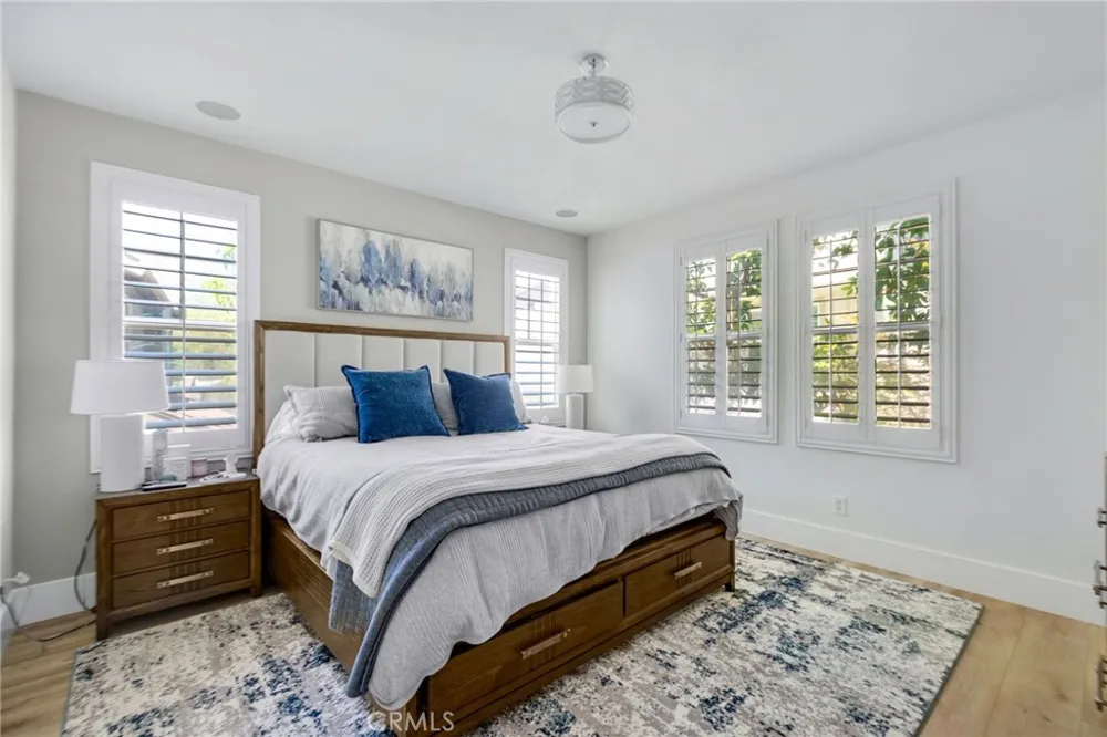 24 Thorp Spring Ladera Ranch, CA 92694