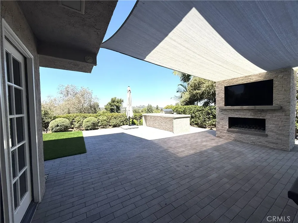 26977 Moro Azul Mission Viejo, CA 92691