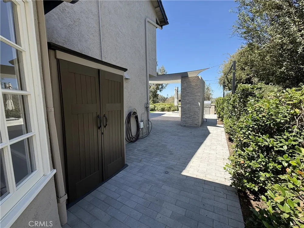 26977 Moro Azul Mission Viejo, CA 92691