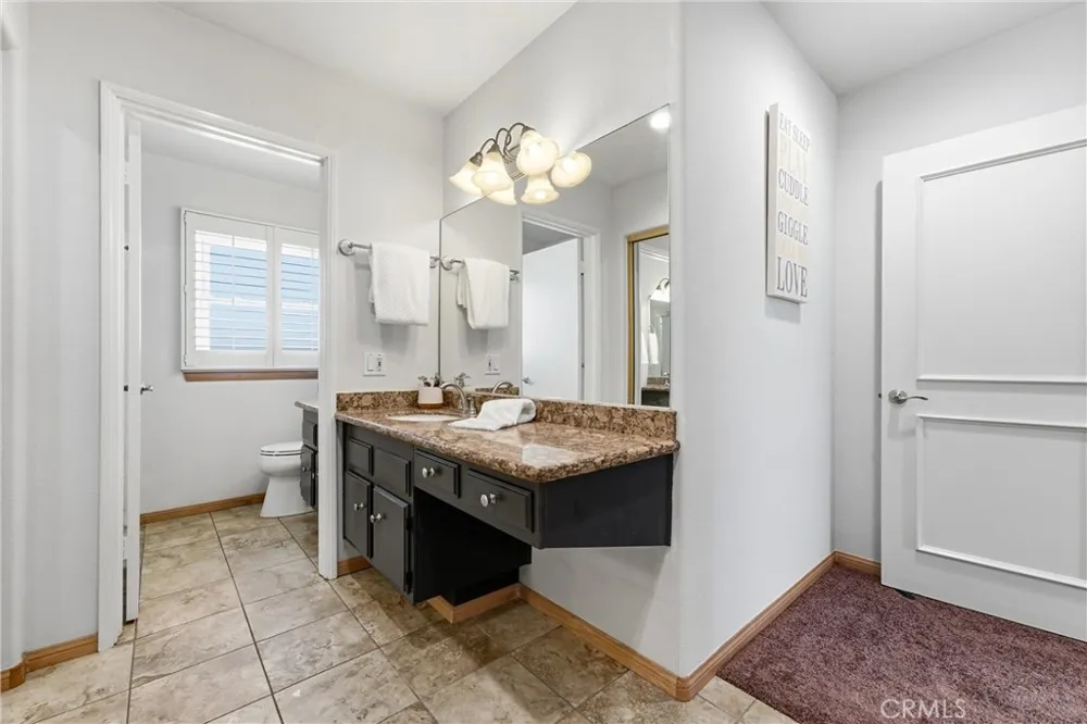 5872 Meadowbrook Drive Huntington Beach, CA 92649