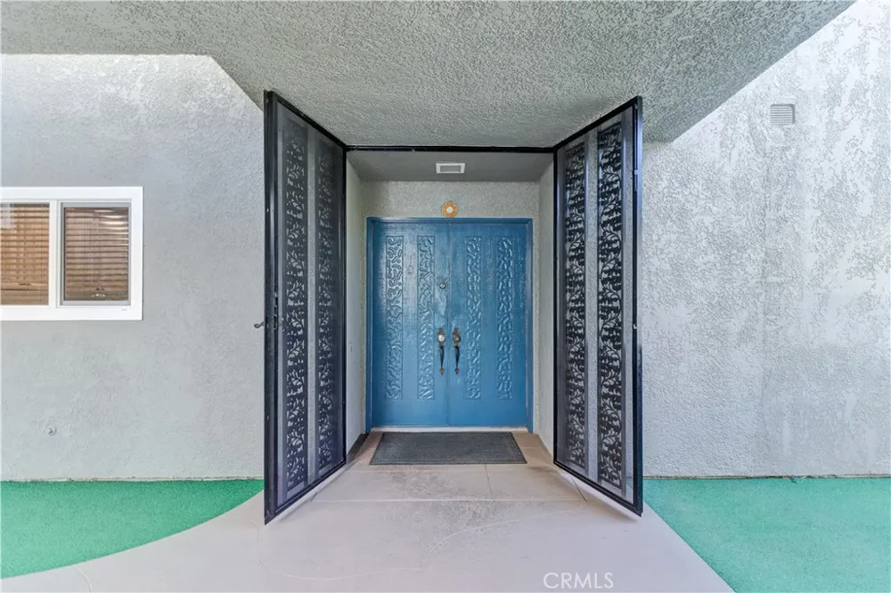 2393 Via Mariposa W #1D Laguna Woods, CA 92637