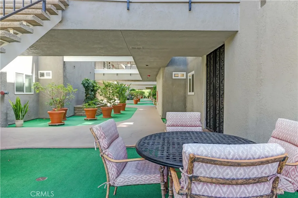 2393 Via Mariposa W #1D Laguna Woods, CA 92637