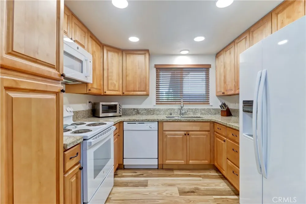 2393 Via Mariposa W #1D Laguna Woods, CA 92637