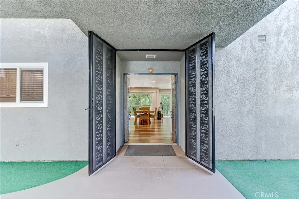 2393 Via Mariposa W #1D Laguna Woods, CA 92637