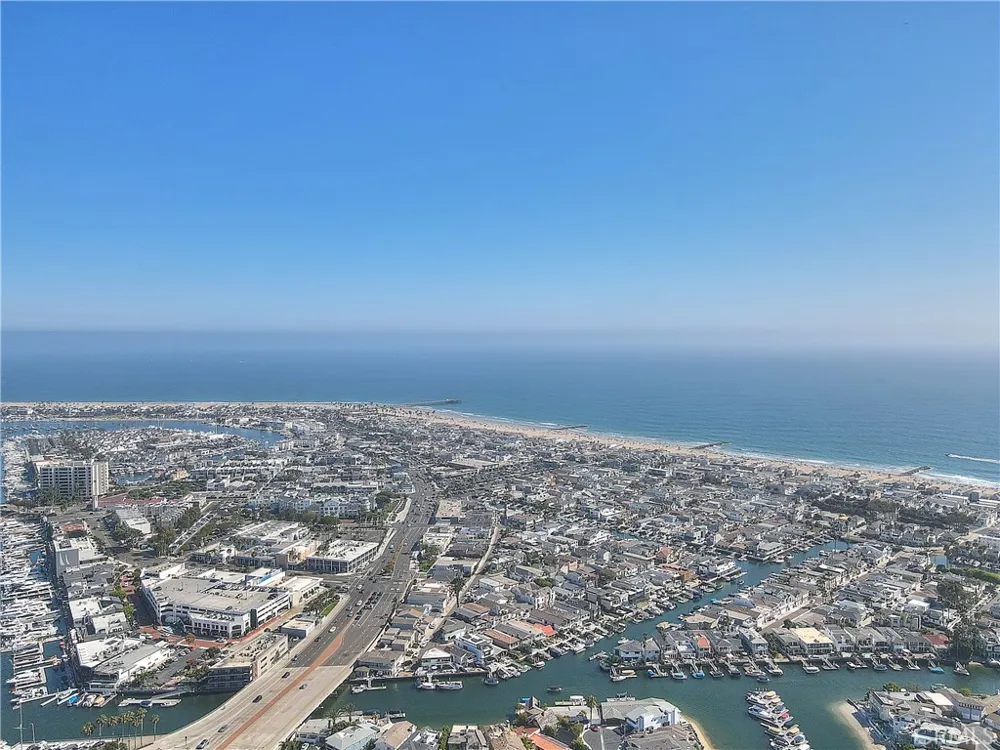 200 McNeil Lane #211 Newport Beach, CA 92663