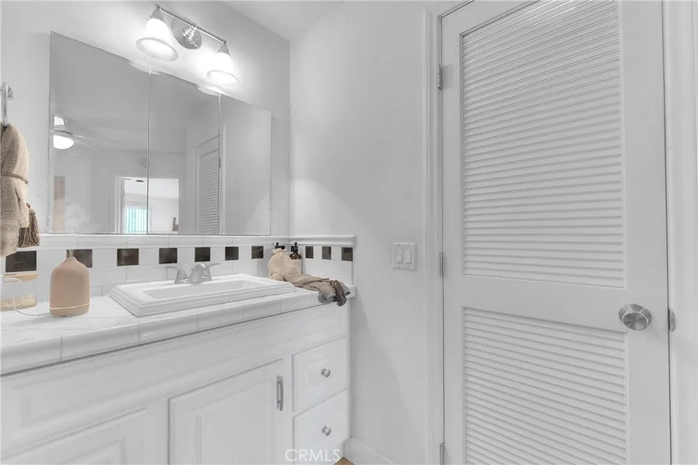200 McNeil Lane #211 Newport Beach, CA 92663