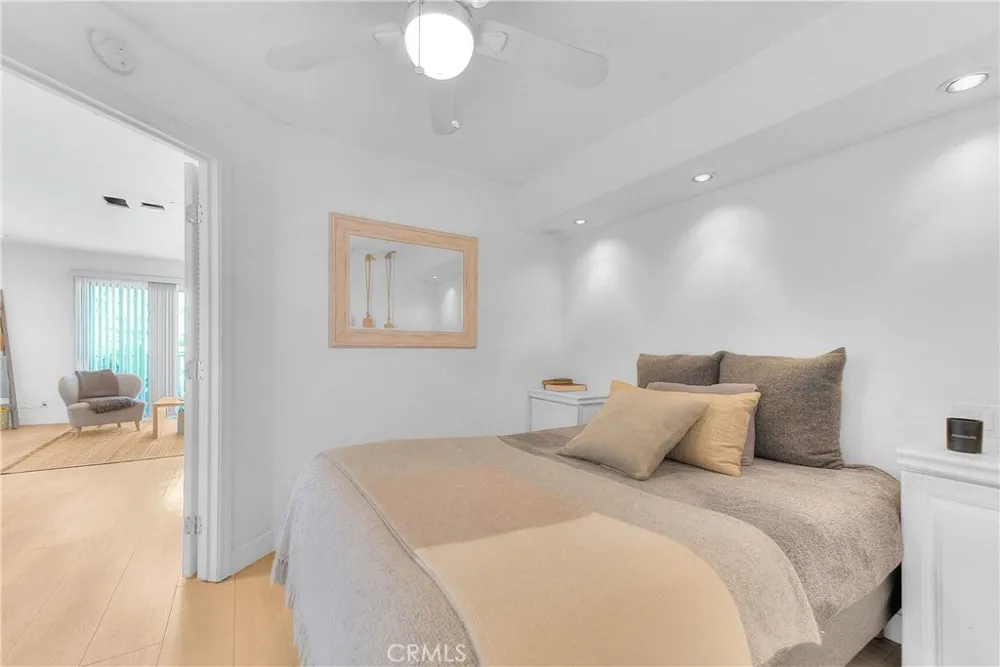 200 McNeil Lane #211 Newport Beach, CA 92663